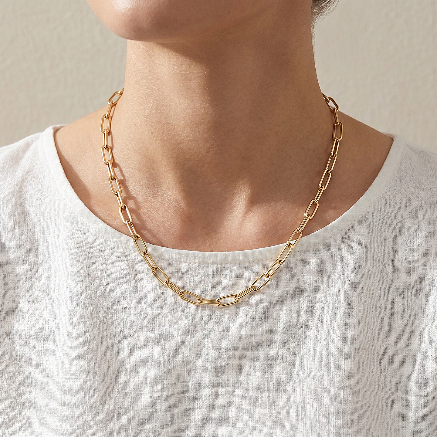 Bee Signature Paperclip Link Necklace Lux