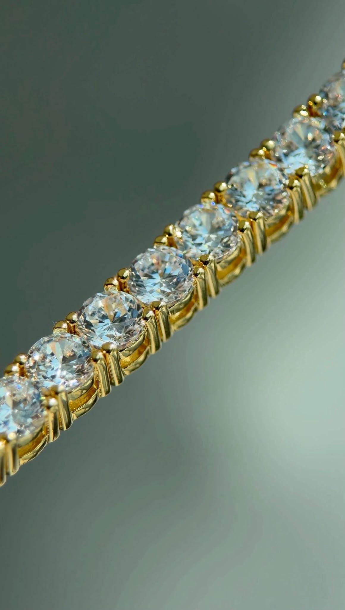 Bee Sparkle Tennis Bracelet